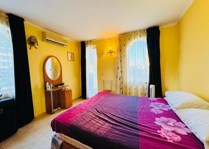 Victoria Two Bedroom Sunny Slantchev Briag