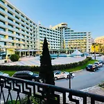 Victoria Two Bedroom Sunny Sluneční pobřeží
