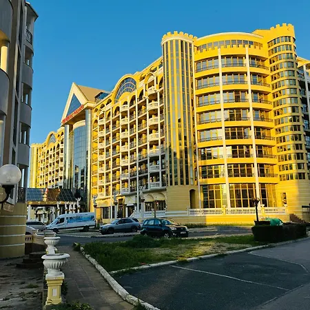Apartment Victoria Two Bedroom Sunny
