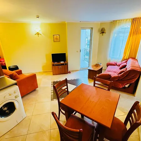 Victoria Two Bedroom Sunny * Napospart