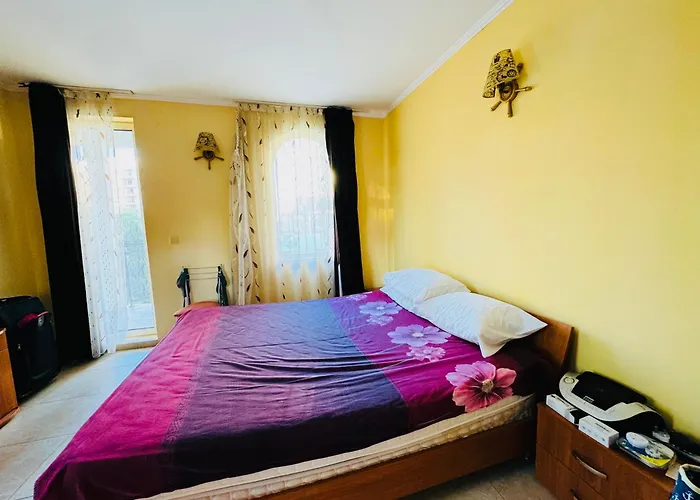 Victoria Two Bedroom Sunny 아파트 써니비치