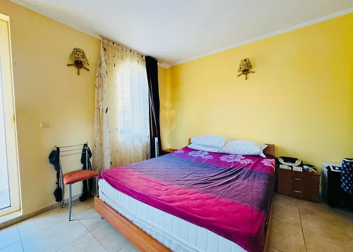 아파트 Victoria Two Bedroom Sunny *