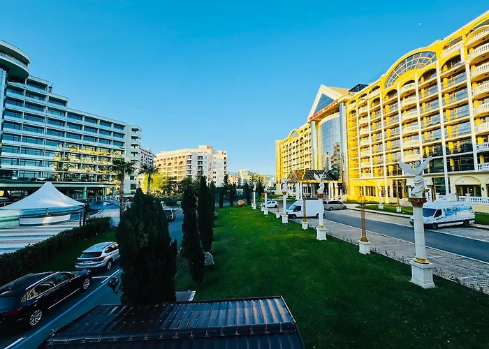 Victoria Two Bedroom Sunny 아파트 써니비치